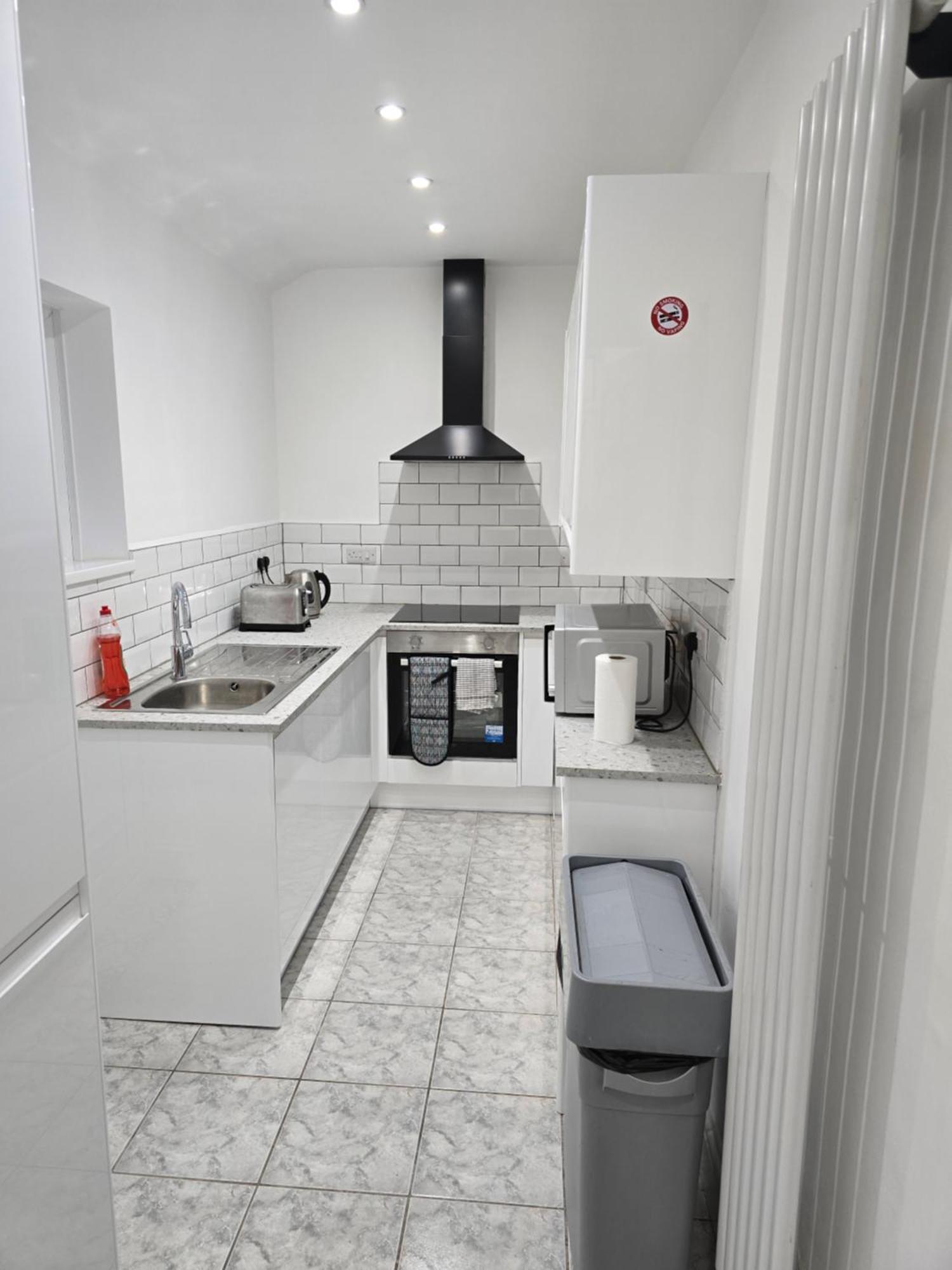 Realwood Homes Nottingham Exteriör bild
